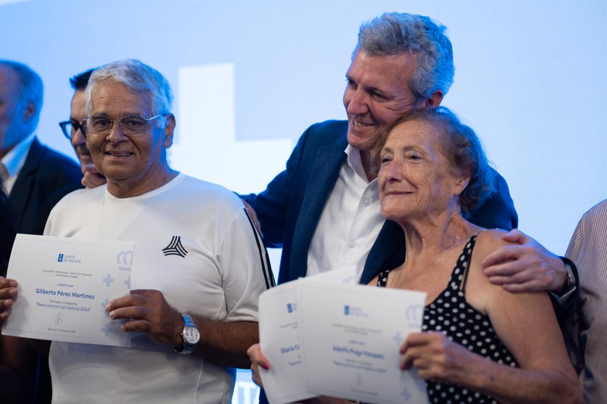 Alfonso Rueda, durante el acto de entrega de diplomas a los participantes en el programa Reencontros con Galicia que ha tenido lugar en Buenos Aires / Xunta