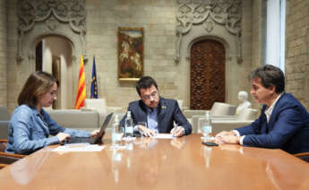 BARCELONA, 09/10/2022.- El presidente de la Generalitat, Pere Aragonés, reunido con su equipo en la Generalitat donde se ultima la remodelación de su gobierno tras la salida de los consellers de JxCat. EFE/Alejandro García