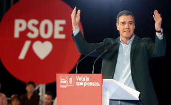 ZARAGOZA (ESPAÑA), 18/05/2023.- El presidente del Gobierno, Pedro Sánchez, participa en un acto de campaña del PSOE este jueves, en Zaragoza. EFE/ Javier Cebollada