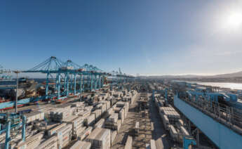 Patio de contenedores en el Puerto de Algeciras.