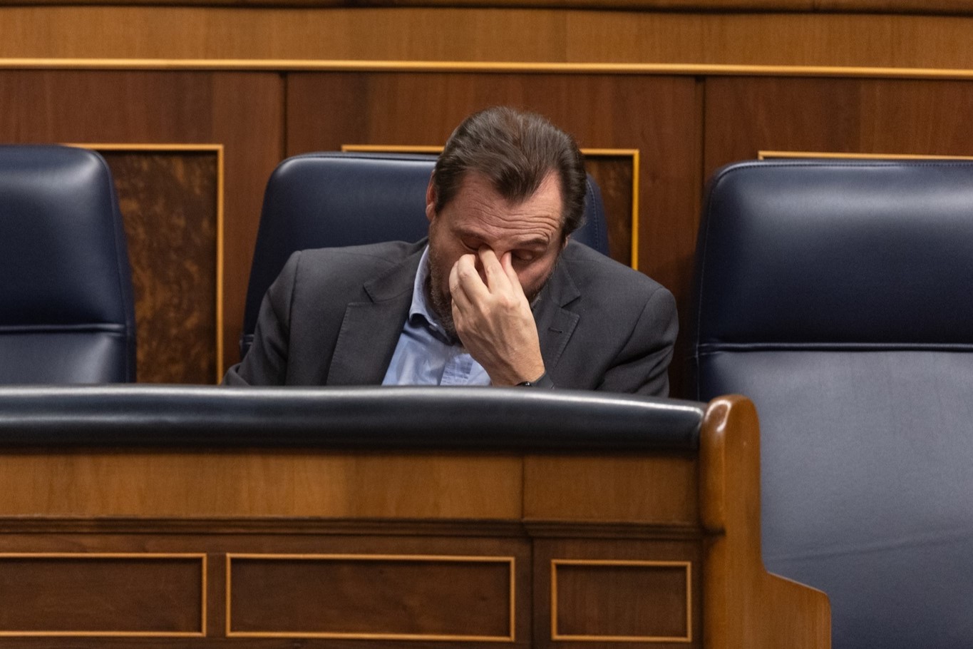 El ministro de Transportes y Movilidad Sostenible, Óscar Puente, durante una sesión plenaria en el Congreso de los Diputados.